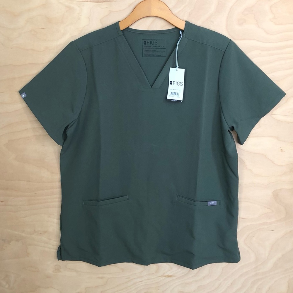 NWT FIGS V-Neck Scrub Top in Olive Green Medical Unisex Mens XL.